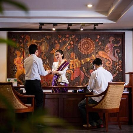 Lao Orchid Hotel Vientiane Bagian luar foto