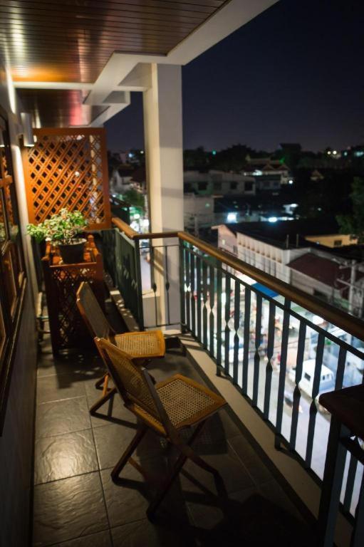 Lao Orchid Hotel Vientiane Bagian luar foto