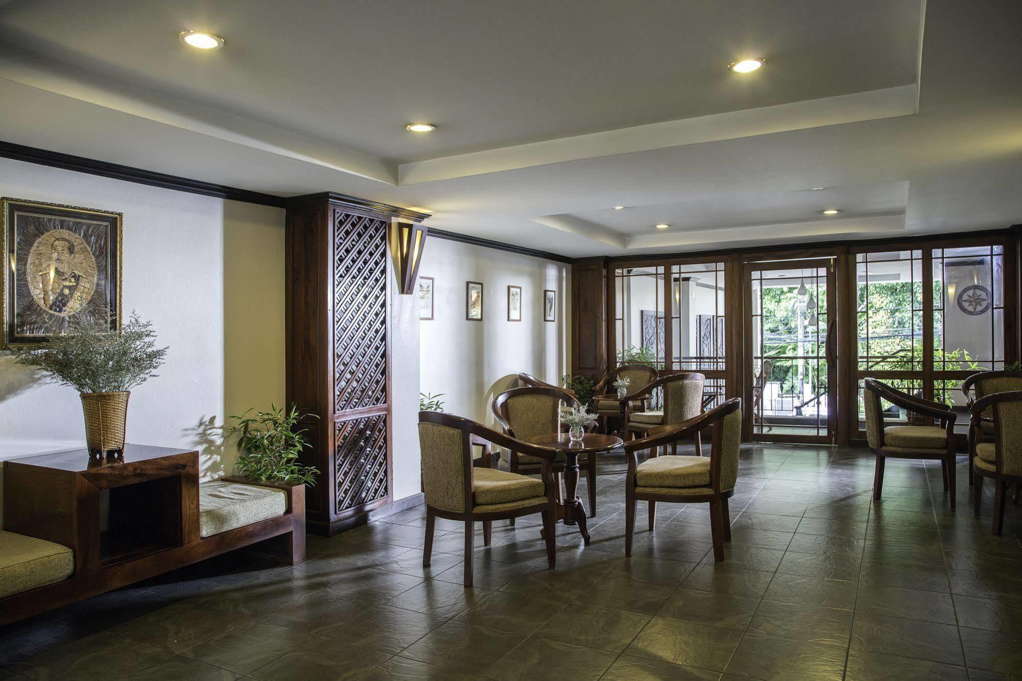 Lao Orchid Hotel Vientiane Bagian luar foto